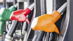 Цените на бензина и дизела продължават да се покачват