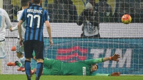 Интер шокиран от Лацио в последния мач за годината (ВИДЕО)