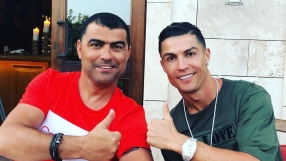 Тениските на Роналдо: В каква измама се забърка братът на португалеца?