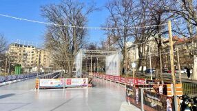 Леденият парк на София отново отвори врати - какви са цените 
