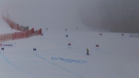 Мъглата отново забави стартовете от Световната купа по ски