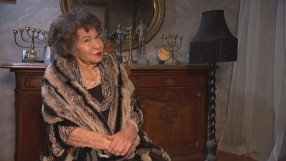 Стоянка Мутафова празнува рожден ден и 70 години сценична кариера