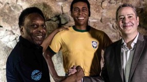 В Бразилия откриха статуя на Пеле 50 години след като стана световен шампион