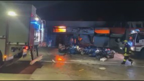 За трети път: Пожар в зеленчуковата борса до Петрич