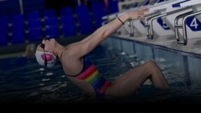 Българка е на полуфинал на световното по плуване