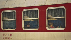 БДЖ пуска отново 33 спрени влака
