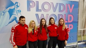 Българските фехтовачки на полуфинал в Пловдив след победа над олимпийския шампион