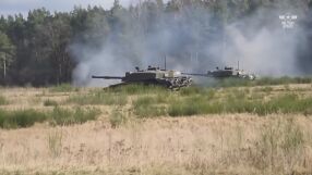 Великобритания изпраща танкове и артилерийски системи на Украйна