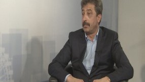 Сръбски вестник: Цветан Василев изнудва президента Николич с дарения
