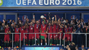 Португалските футболисти празнуват в социалните мрежи