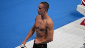 Любомир Епитропов осигури първи полуфинал на българското плуване в Токио