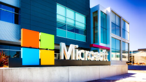 Microsoft съкращава хиляди работници