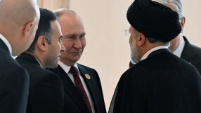 Русия инвестира 40 млрд. долара в находища на нефт и газ в Иран
