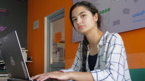 UNICEF: Половината от младежите в България между 15 и 24 г. нямат базови умения за средно образование