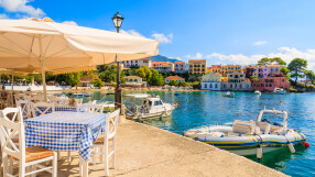 Как и защо да си закупите луксозен имот в Гърция?