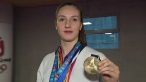 Волейболистката, която мечтае за олимпийския медал в таекуондото (ВИДЕО)