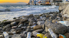 13 плажа в Гърция губят наградите си 