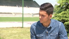 Първото телевизионно интервю на българския вратар, вкарал гол от полето си (ВИДЕО)