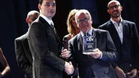 Владимир Николов със специална награда от Европейската волейболна федерация