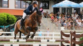 Ангел Няголов триумфира на държавното по конен спорт