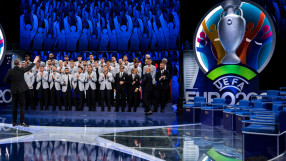 3 часа шоу с песни, танци и тигани: Италия представи състава за европейското първенство 