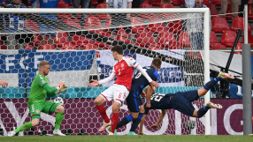 След ужаса с Ериксен: Финландия дебютира с победа срещу Дания