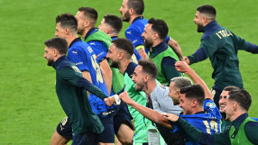 Италия прати в историята страхотен рекорд от времето на Дино Дзоф