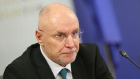 Управителят на БНБ: Дано политическият процес не блокира пътя към еврозоната