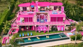 Пуснаха къщата на Барби в Airbnb: Ето как изглежда отвътре (ВИДЕО) 