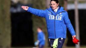 Жена ще води италианския национален отбор по футбол за първи път