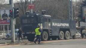 700 полицаи по улиците на Пловдив заради футболното дерби (ГАЛЕРИЯ)