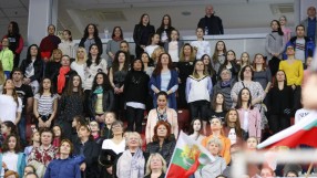 Тъпани и народни ритми откриха Световната купа в София 