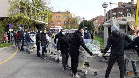 Хърватски журналист пред bTV: Футболните агитки се обединиха в името на хората (ВИДЕО)