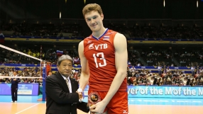 Великан в Япония: Как живее 218-сантиметровият Дмитрий Мусерски