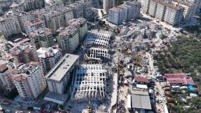Как луксозен комплекс се превърна в капан на смъртта заради земетресението в Турция 