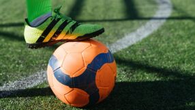 България плаща 5000 евро на футболистка, получила отказ да играе с момчетата