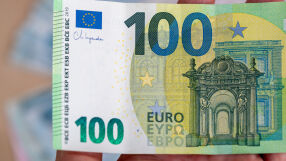 Изработвани ръчно: Машините за проверка не хващат фалшиви банкноти от 100 евро