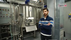 Итай Дяков: Историята на един филммейкър, който избра да прави крафт бира в България (ВИДЕО)
