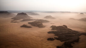 Аракис на Земята: Безкрайните пясъци на пустинята, вдъхновила визията на „Дюн“ (СНИМКИ и ВИДЕО)