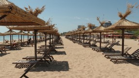 Колко струва обядът на плажа в Несебър - български туристи разказват 