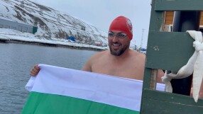 Петър Стойчев покори и Северния ледовит океан