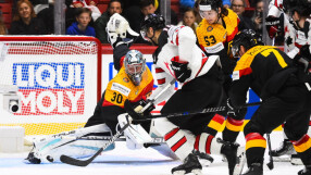 Канада победи Германия на старта на световното по хокей на лед