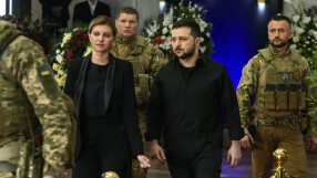 Володимир и Олена Зеленски за пръв път заедно от началото на войната в Украйна