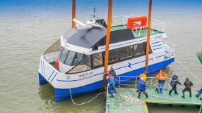 Български електрически катамаран за 2 млн. евро започва тестови плавания по Дунав (ВИДЕО)