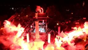 40 000 на стадиона, милион по улиците: Цървена звезда подпали Белград (ВИДЕО)