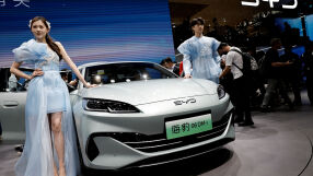 ЕК предлага вносни мита на китайските електромобили - колко?
