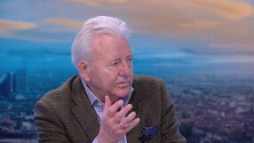Журналистът Асен Агов за президентските избори в Румъния: Какво да очакваме?