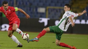 Шок: България се препъна в аутсайдера в групата