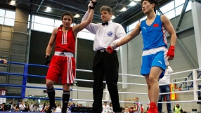 Деница Елисеева донесе трети медал за България от европейското по бокс