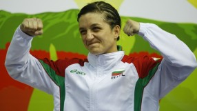 Деница Елисеева спечели трета титла за България от Евро 2016 по бокс (ГАЛЕРИЯ)